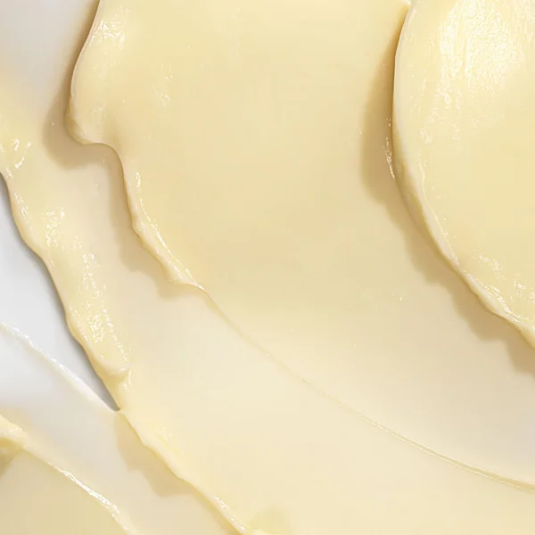 Bobbi Brown Vitamin Enriched Face Base 50ml 5 Bobbi Brown Vitamin Enriched Face Base 50ml - Image 3