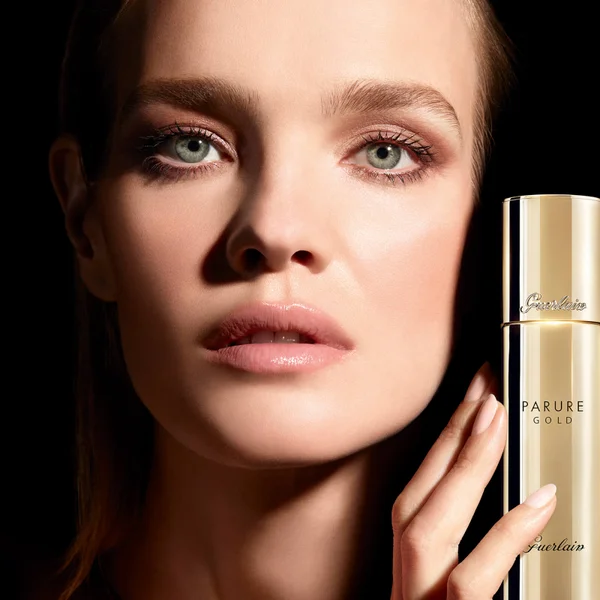 Guerlain Parure Gold Gold Radiance Foundation SPF30 30ml (Various Shades) 4 Guerlain Parure Gold Gold Radiance Foundation SPF30 30ml (Various Shades) - Image 2
